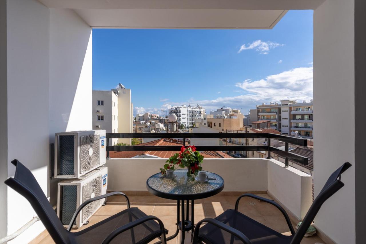Polyn 1- Bedroom Apartment In 라르나카 외부 사진